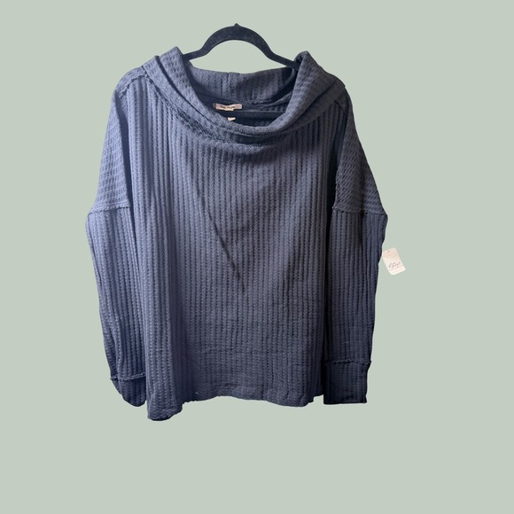 Free People Tops - Free People charcoal Waffle Knit Cowl Neck Thermal Split Back